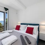 Villa Unique