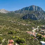 Villa Unique Gradac (Split-Dalmatia)