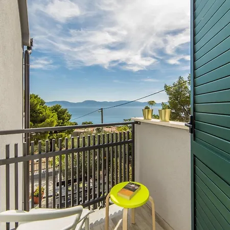Unique Villa Gradac (Split-Dalmatia)