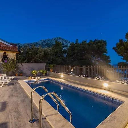 Unique * Gradac (Split-Dalmatia)